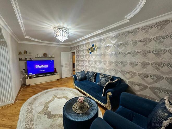 Продаётся 4-комн. вторичка 120 м², м. Ази Асланов, photo 3 from 18