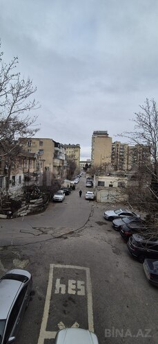 Satılır 3 otaqlı köhnə tikili 80 m², Yasamal r., photo 10 from 32