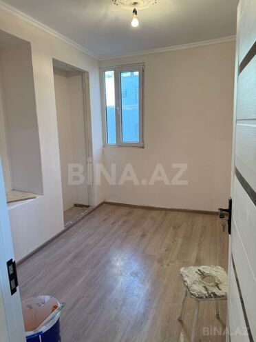 Satılır 3 otaqlı köhnə tikili 46 m², Sahil m., photo 8 from 13