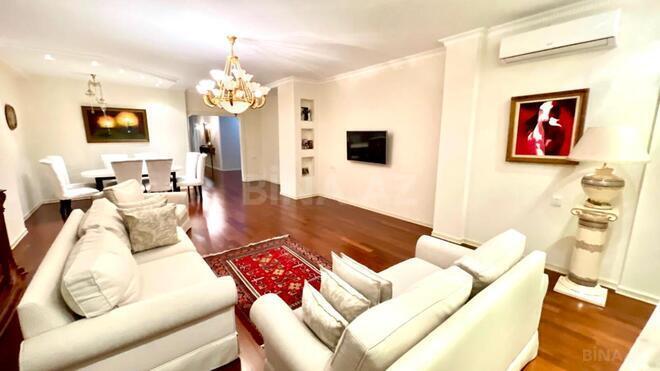 Satılır 6 otaqlı yeni tikili 360 m², 8 Noyabr m., photo 3 from 23