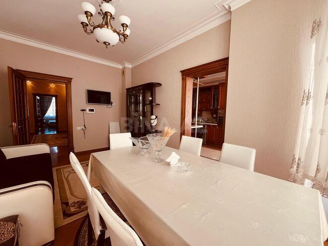 İcarəyə verilir 5 otaqlı yeni tikili 200 m², 28 May m., photo 9 from 20