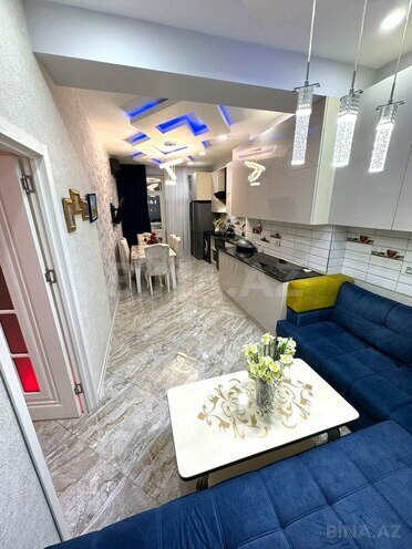 Продаётся 2-комн. новостройка 110 м², м. Кара Караев, photo 9 from 17