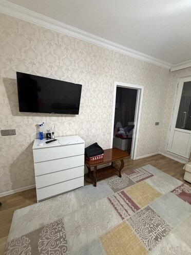Сдаётся 2-комн. вторичка 40 м², м. Мемар Аджеми, photo 1 from 12