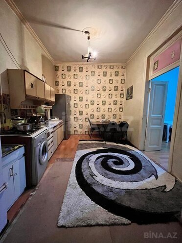 Satılır 2 otaqlı köhnə tikili 68 m², 28 May m., photo 4 from 11