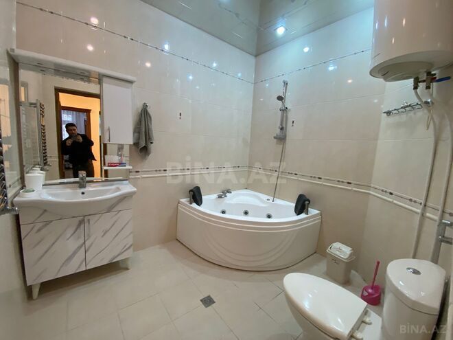 İcarəyə verilir 3 otaqlı yeni tikili 150 m², 28 May m., photo 16 from 17