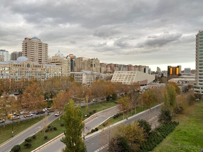 İcarəyə verilir 3 otaqlı yeni tikili 150 m², 28 May m., photo 15 from 17