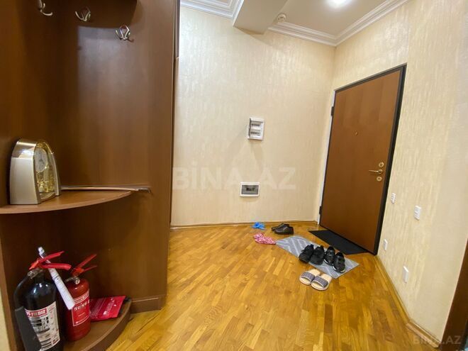 İcarəyə verilir 3 otaqlı yeni tikili 150 m², 28 May m., photo 13 from 17