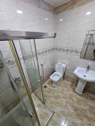 Сдаётся 3-комн. новостройка 118 м², м. Кара Караев, photo 17 from 20