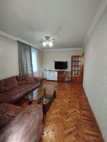 İcarəyə verilir 2 otaqlı köhnə tikili 40 m², 8 Noyabr m., photo 1 from 10