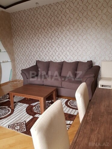 İcarəyə verilir 3 otaqlı köhnə tikili 70 m², Elmlər Akademiyası m., photo 3 from 14
