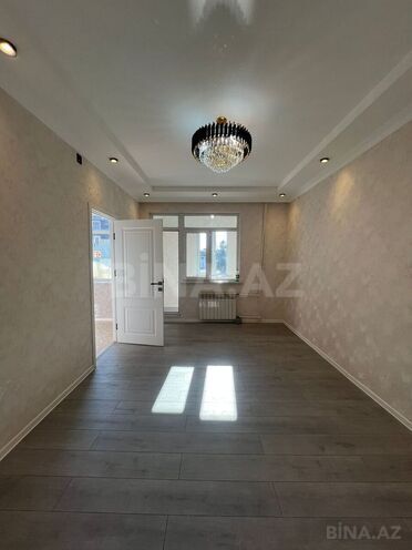 Satılır 2 otaqlı köhnə tikili 58 m², Nəsimi m., photo 1 from 10