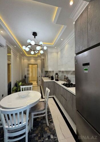 Продаётся 3-комн. новостройка 126 м², м. Низами, photo 7 from 11