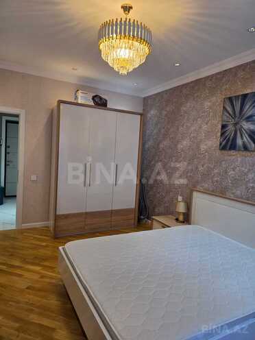 Сдаётся 2-комн. новостройка 100 м², м. 8 ноября, photo 16 from 32