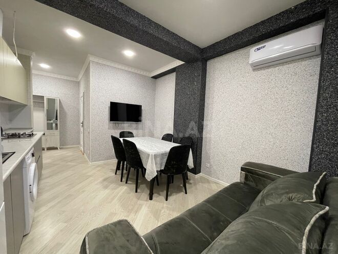 Сдаётся 2-комн. новостройка 55 м², м. 20 января, photo 1 from 17