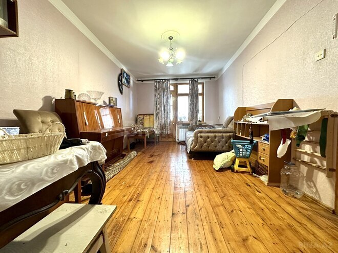 Продаётся 2-комн. вторичка 55 м², м. Нефтчиляр, photo 6 from 17