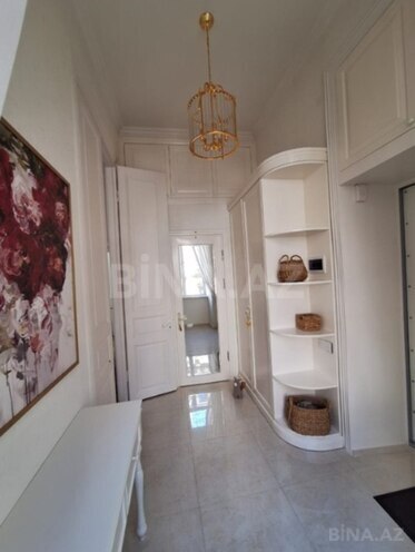 Сдаётся 2-комн. вторичка 75 м², м. Низами, photo 3 from 13