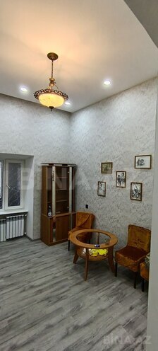 Satılır 1 otaqlı köhnə tikili 30 m², 28 May m., photo 14 from 27