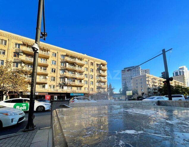 Satılır 3 otaqlı köhnə tikili 75 m², Nizami m., photo 17 from 18