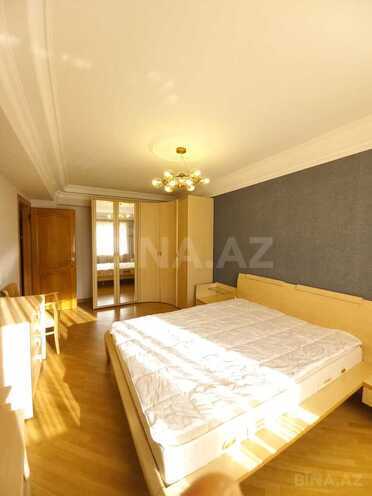 Продаётся 3-комн. вторичка 115 м², м. Низами, photo 7 from 17