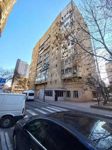 Продаётся 3-комн. вторичка 115 м², м. Низами, photo 14 from 17