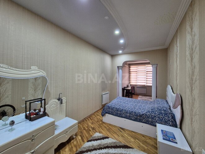 Satılır 3 otaqlı köhnə tikili 120 m², Nizami m., photo 11 from 14
