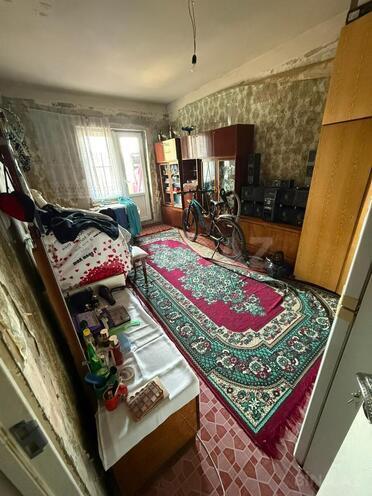 Satılır 4 otaqlı köhnə tikili 100 m², İnşaatçılar m., photo 7 from 12