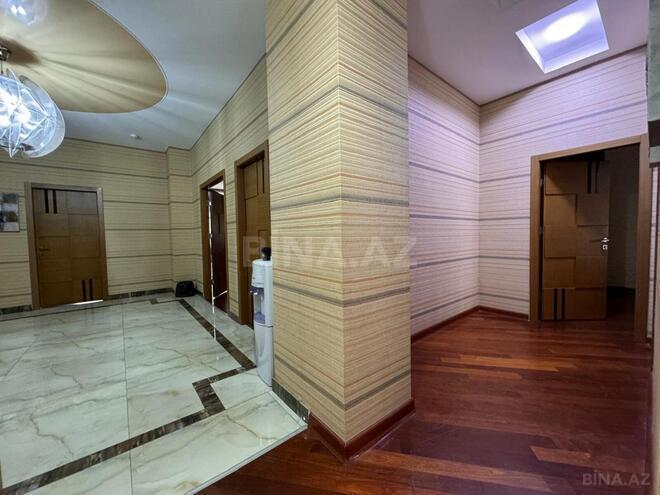 Satılır 4 otaqlı yeni tikili 205 m², Sahil m., photo 27 from 31
