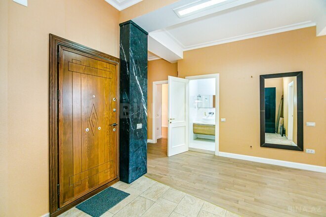 Продаётся 3-комн. новостройка 153 м², м. Низами, photo 3 from 15