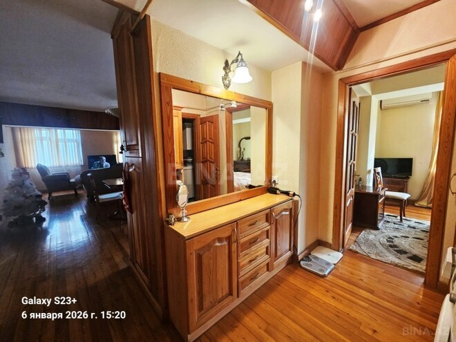 Satılır 3 otaqlı köhnə tikili 95 m², 28 May m., photo 12 from 14