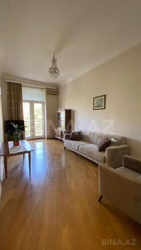 Сдаётся 2-комн. новостройка 65 м², м. Ичеришехер, photo 3 from 13