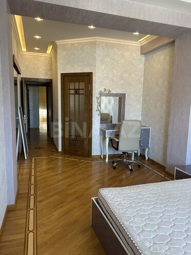 Продаётся 3-комн. новостройка 135 м², Насиминский  р., photo 16 from 28