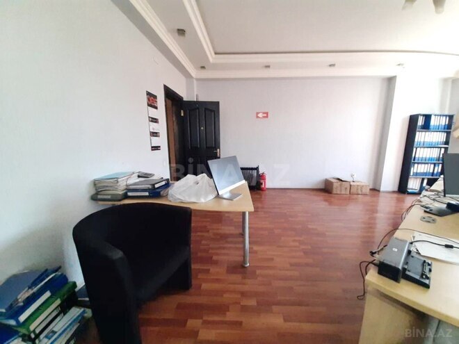 Сдаётся 4-комн. офис 200 м², Бинагадинский р., photo 14 from 18