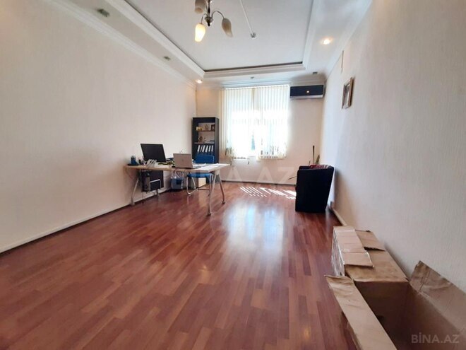 Сдаётся 4-комн. офис 200 м², Бинагадинский р., photo 16 from 18