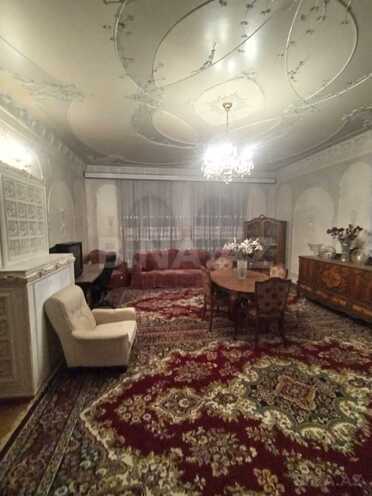 Satılır 5 otaqlı həyət evi/bağ evi 500 m², İnşaatçılar m., photo 11 from 28