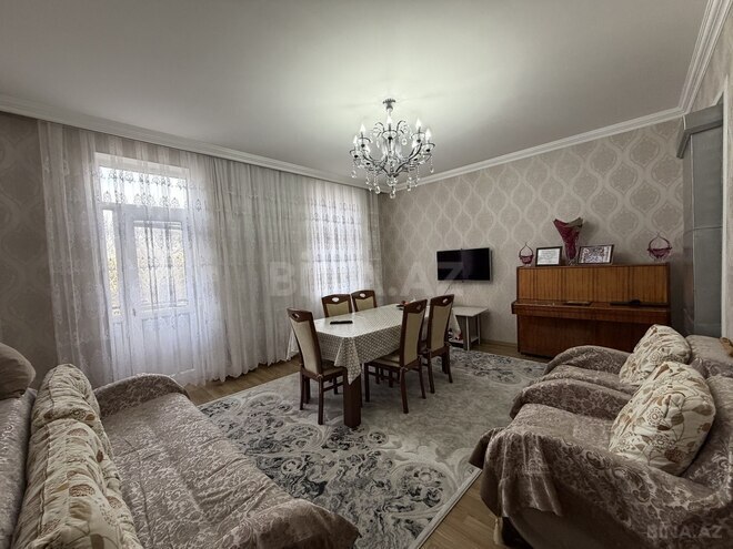 Satılır 3 otaqlı köhnə tikili 70 m², Bakıxanov q., photo 1 from 22