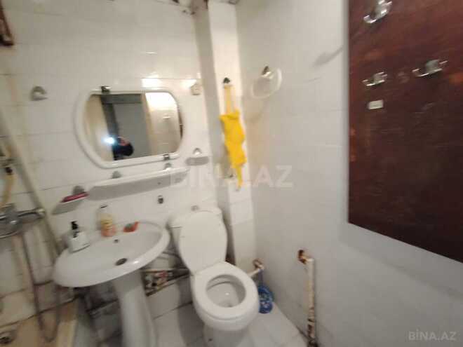 İcarəyə verilir 2 otaqlı köhnə tikili 40 m², Qara Qarayev m., photo 15 from 16