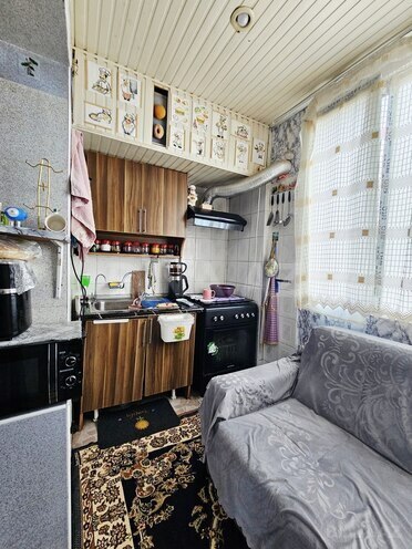 Satılır 2 otaqlı köhnə tikili 35 m², İnşaatçılar m., photo 8 from 12