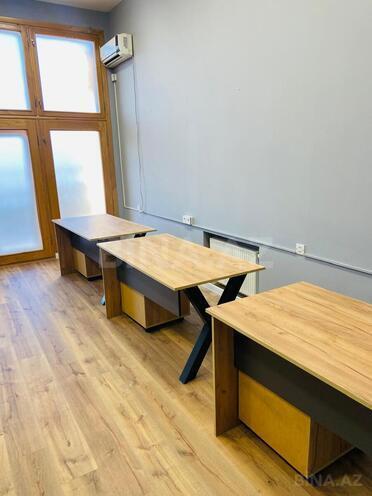 Сдаётся 4-комн. офис 130 м², м. Элмляр Академиясы, photo 3 from 12