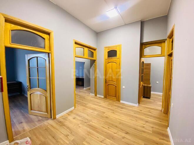 Сдаётся 4-комн. офис 130 м², м. Элмляр Академиясы, photo 5 from 12