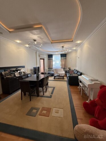 Satılır 3 otaqlı yeni tikili 150 m², 28 May m., photo 1 from 20