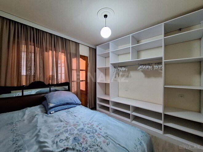 Продаётся 3-комн. вторичка 70 м², м. Иншаатчылар, photo 3 from 20