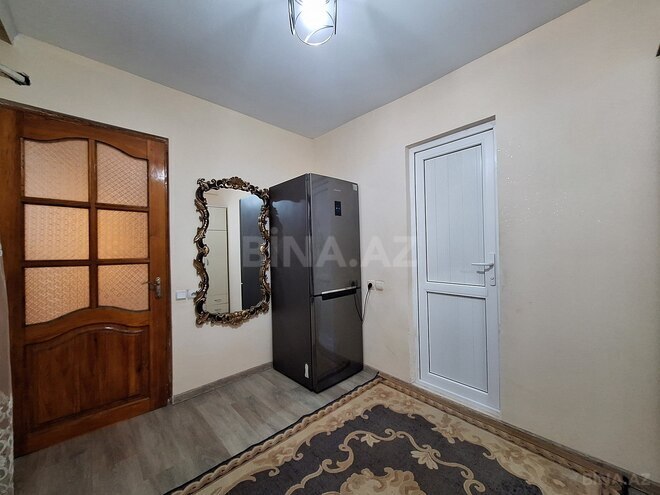 Продаётся 3-комн. вторичка 70 м², м. Иншаатчылар, photo 9 from 20