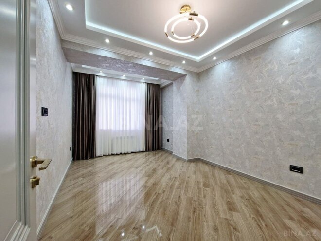 Продаётся 3-комн. новостройка 110 м², м. Кара Караев, photo 6 from 24