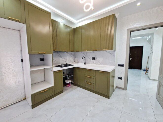 Продаётся 3-комн. новостройка 110 м², м. Кара Караев, photo 13 from 24