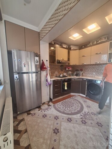 Satılır 3 otaqlı köhnə tikili 70 m², Massiv D q., photo 6 from 16