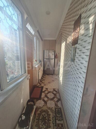 Satılır 3 otaqlı köhnə tikili 70 m², Massiv D q., photo 4 from 16