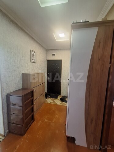 Satılır 3 otaqlı köhnə tikili 70 m², Massiv D q., photo 13 from 16