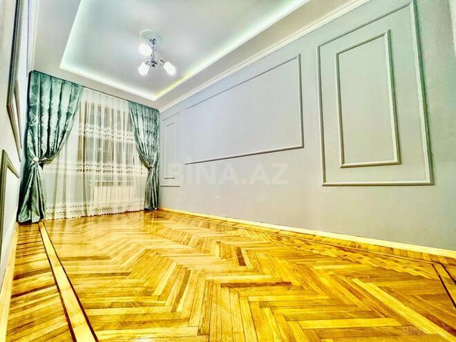 Satılır 2 otaqlı köhnə tikili 58 m², Memar Əcəmi m., photo 1 from 10