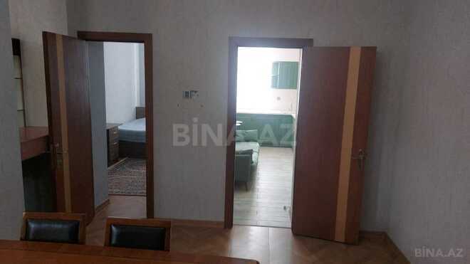 Сдаётся 3-комн. вторичка 100 м², Насиминский  р., photo 13 from 24