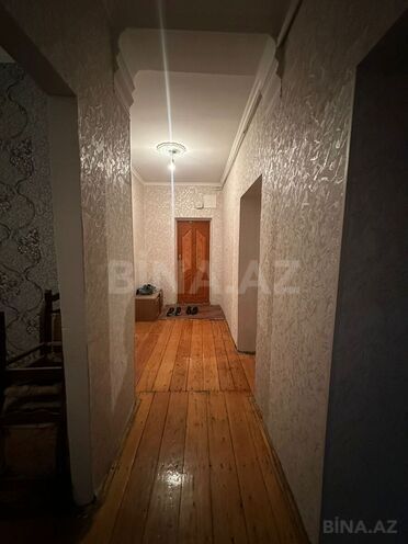 Satılır 4 otaqlı köhnə tikili 100 m², Xalqlar Dostluğu m., photo 9 from 18